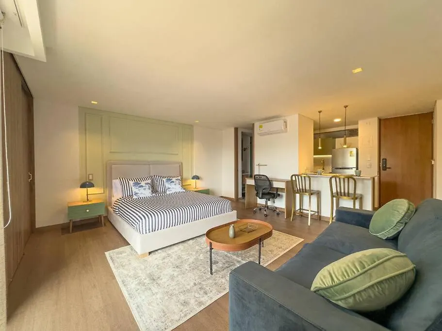 דירות מדיין Loft De Lujo En El Poblado